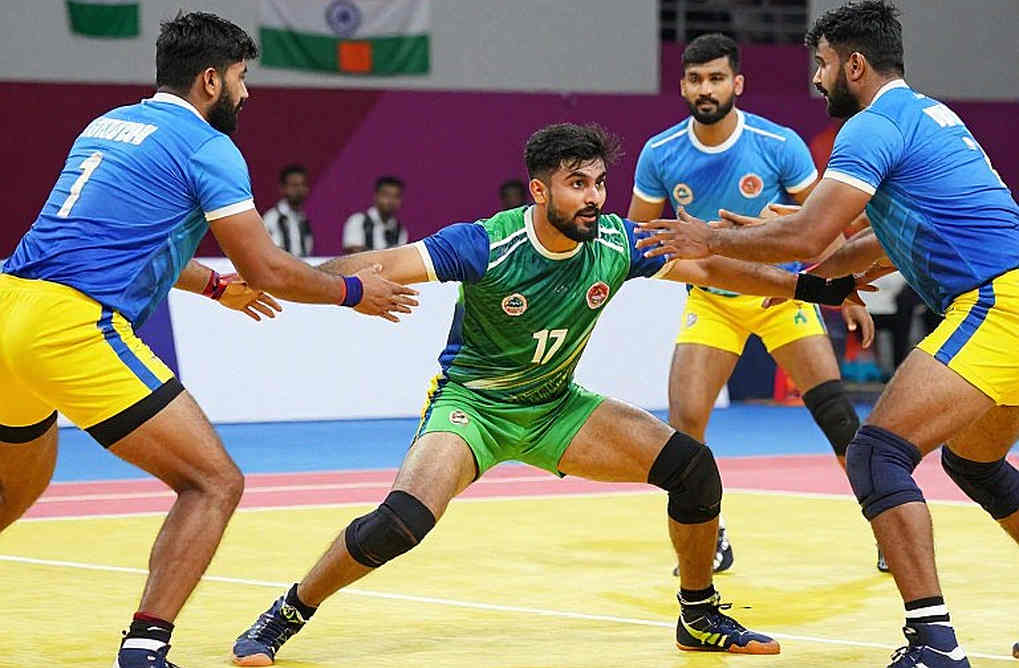 কাবাডির সোনালি ডাবল: ইরানের দেওয়া চ্যালেঞ্জ, ভারতের আধিপত্য আর স্ট্যান্ডে বসে থাকা নারীরা