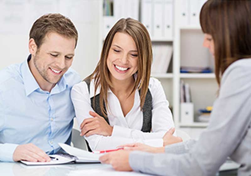 Smiling man and woman